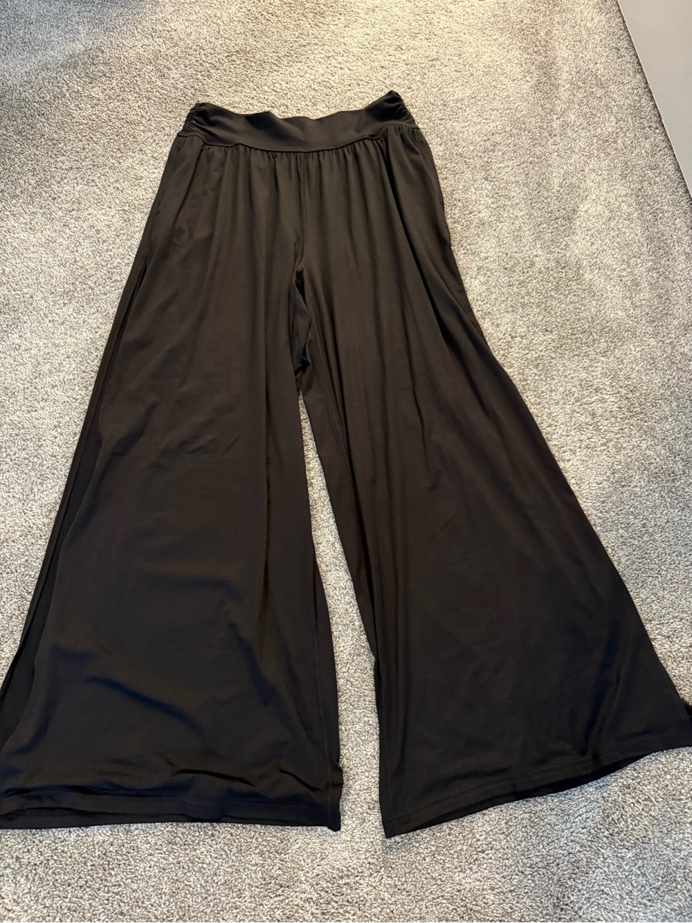 aerie Black Wide-Leg Palazzo Pants